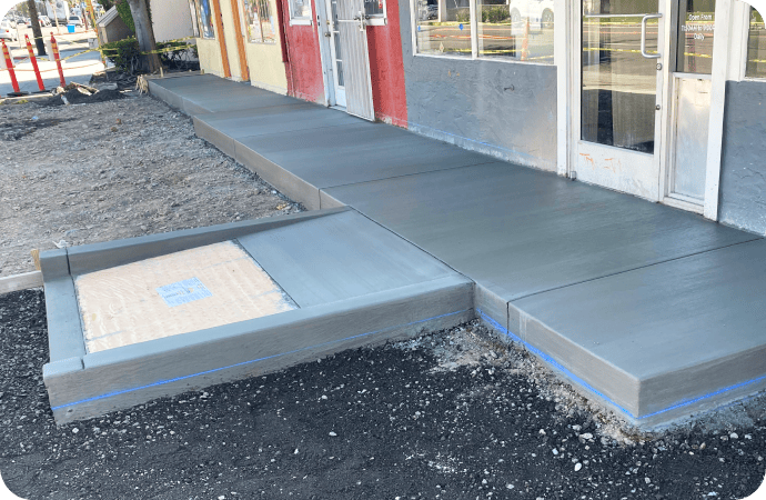 home concrete sidewalk paving work in california